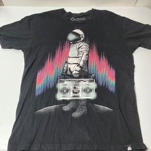 Into The AM Large T-Shirt BLack Mens Trippy Astronaut  with boombox Short Sleeve